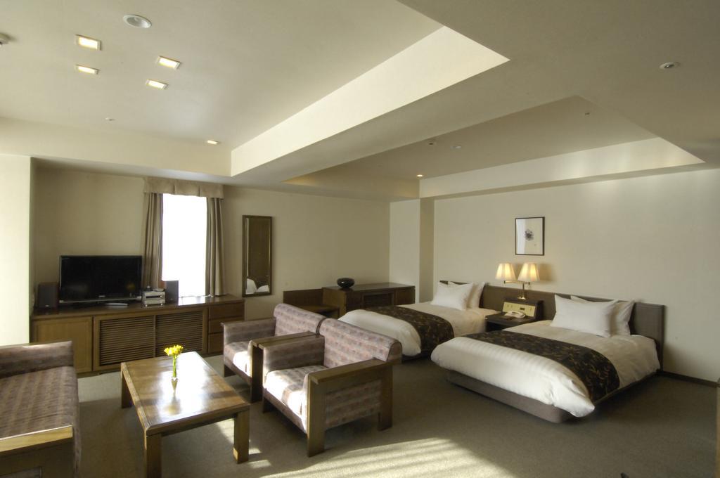 Karuizawakurabu Hotel 1130 Hewitt Resort Цумагой Екстериор снимка