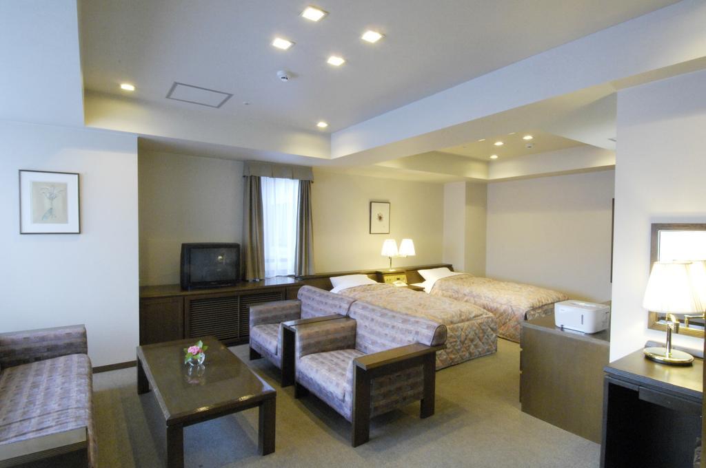 Karuizawakurabu Hotel 1130 Hewitt Resort Цумагой Екстериор снимка