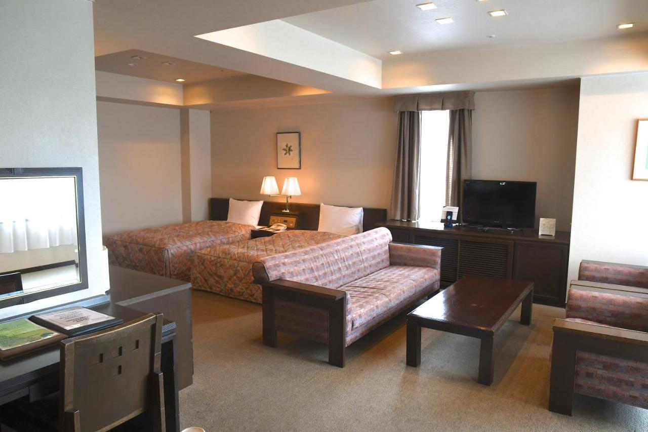 Karuizawakurabu Hotel 1130 Hewitt Resort Цумагой Екстериор снимка