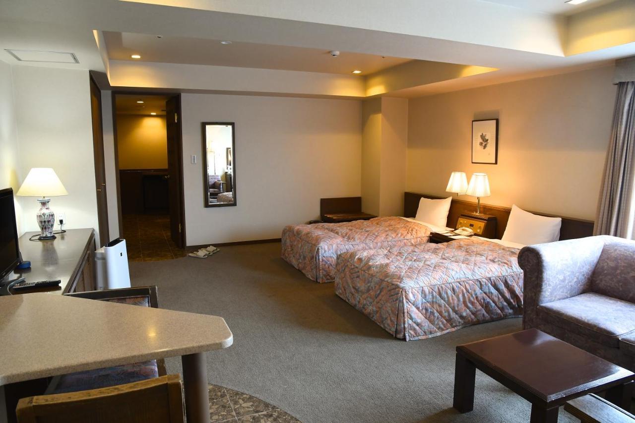 Karuizawakurabu Hotel 1130 Hewitt Resort Цумагой Екстериор снимка